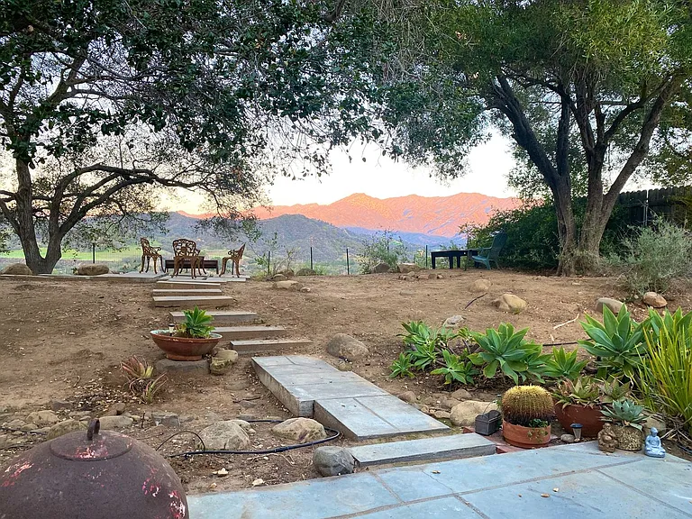 11051 Puesta Del Sol — Photo 14