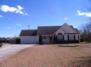 35 Indigo Ct, Hampstead, NC 28443