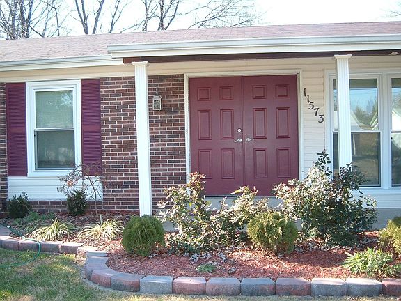 2nd image of 11573 Altozano Ln