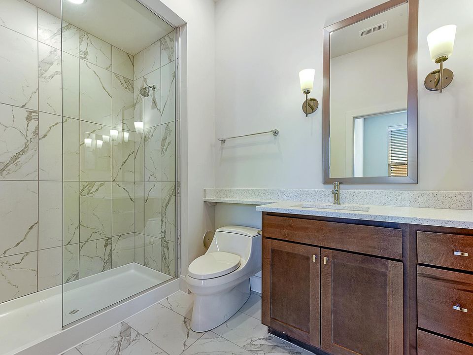 1296 Chesapeake Ave Columbus, OH Zillow Apartments for Rent in Columbus