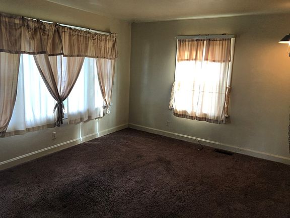 2nd image of 3026 Saint Ann St