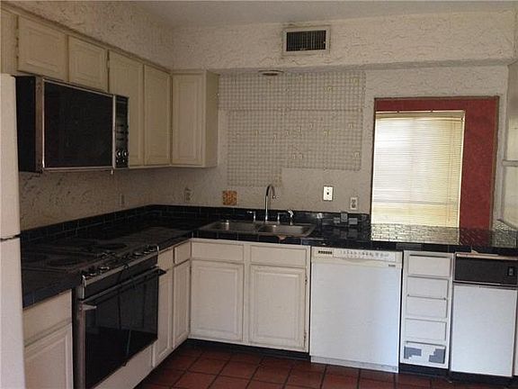 2nd image of 12219 Center Court Dr