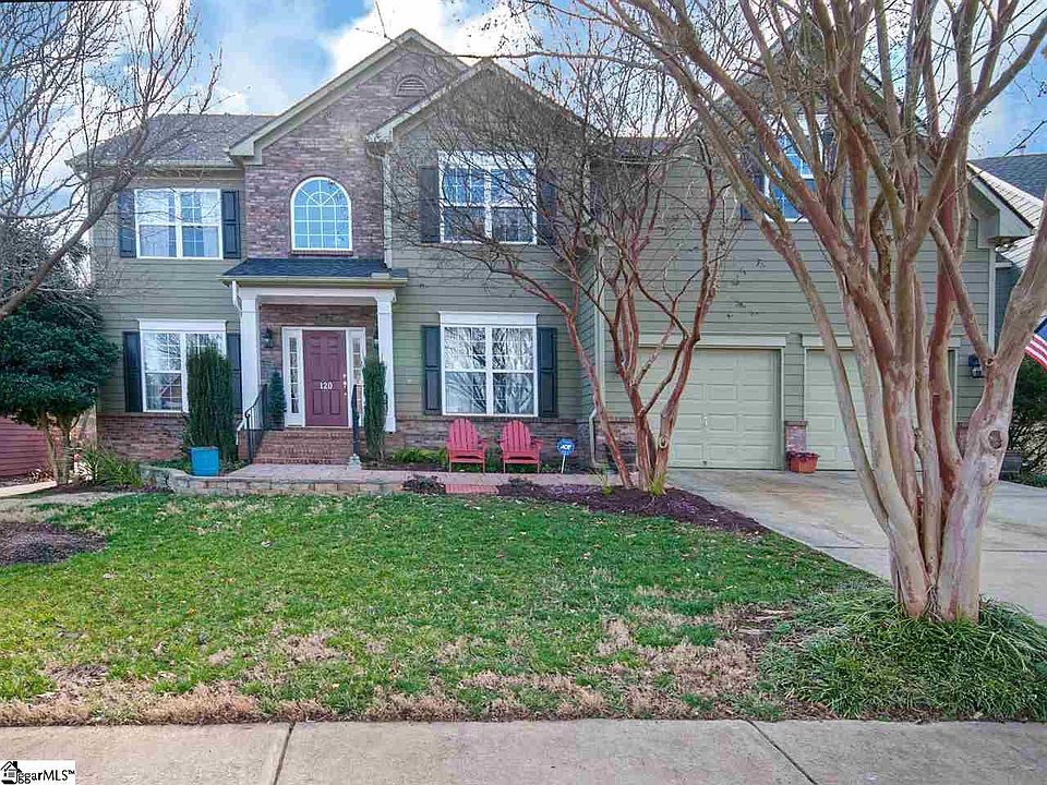 1st image of 120 Strasburg Dr