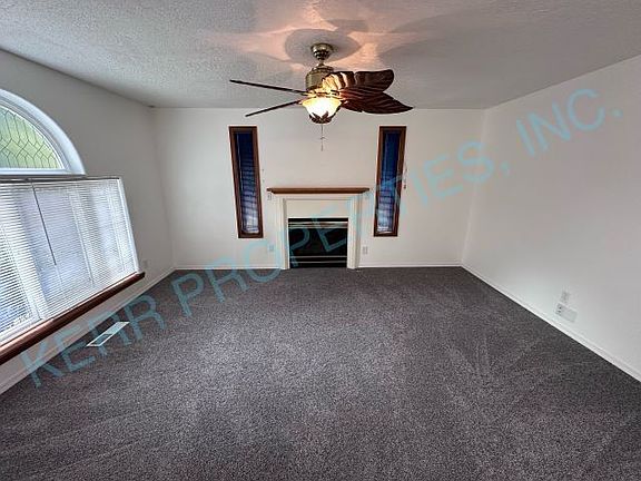 2nd image of 1535 NW Wallula Ave
