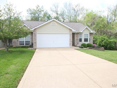 935 Blumhoff Rd, Wentzville, MO, 63385