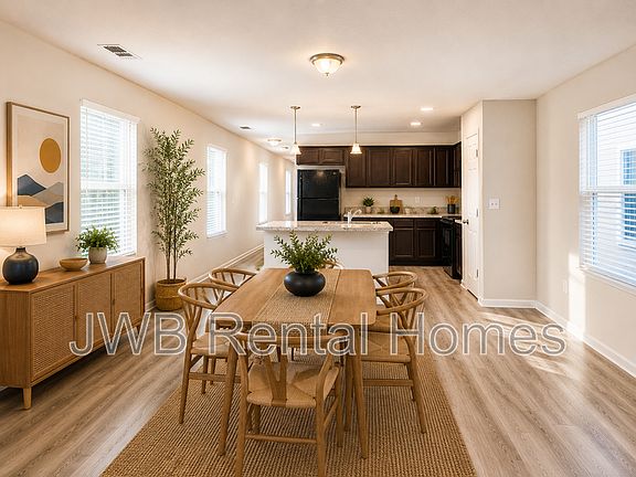 5th image of 1295 Neva St