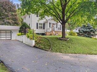 858 Vista Ct N, La Crosse, WI 54601