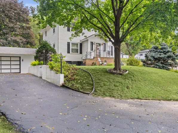 858 Vista COURT N N, La Crosse, WI 54603