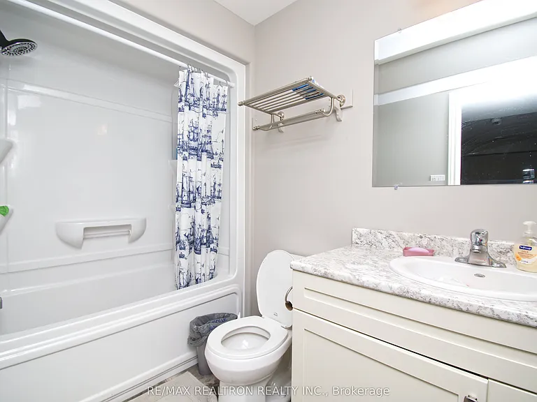 35 Cobblestone St — Photo 26