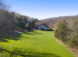 4250 Delina Rd, Cornersville, TN 37047