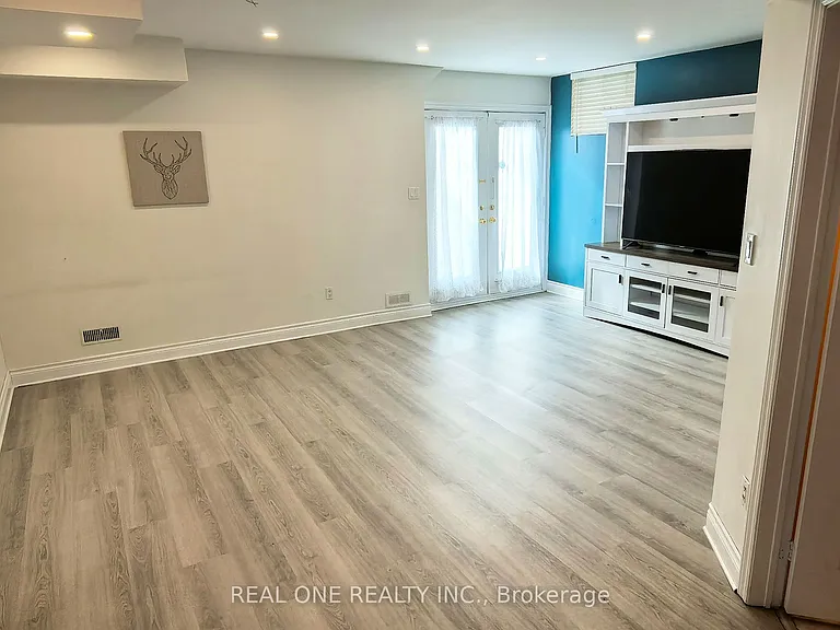 301 Weldrick Rd E #BASEMENT — Photo 6
