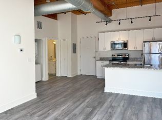 60 Water St APT 2016, North Andover, MA 01845