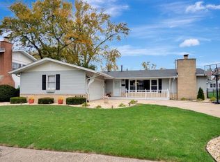 6054 Forestview Dr, Oak Forest, IL
