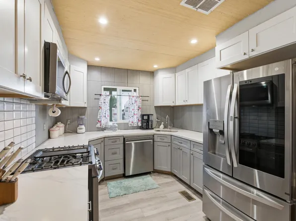12846 W Lacey Boulevard #45, Hanford, CA 93230