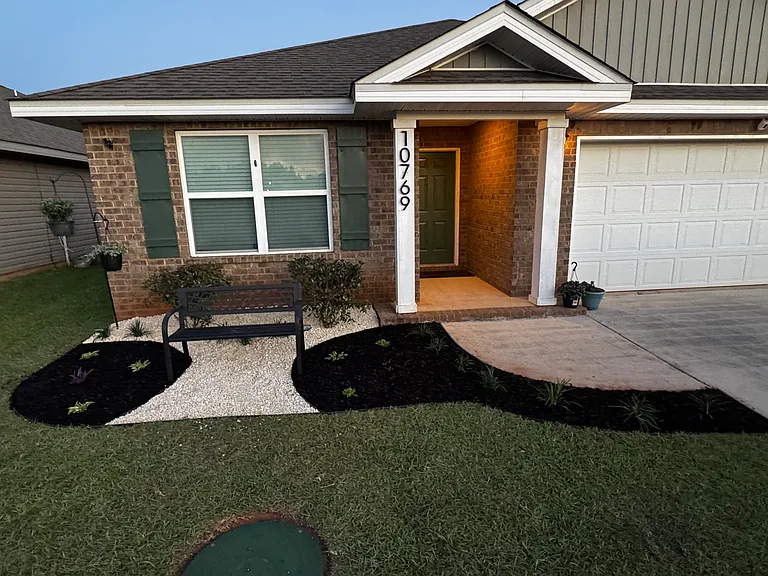 10769 Ridgeview Dr — Photo 2