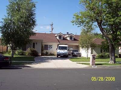 1st image of 24384 Hartland St
