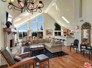 28864 Palisades Dr, Lake Arrowhead, CA 92352