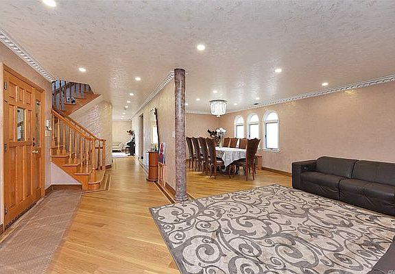 5th image of 75-18 172nd St #Wh