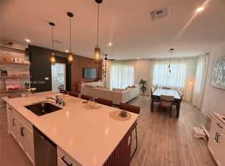 10503 SW Orana Dr, Pt Saint Lucie, FL 34987