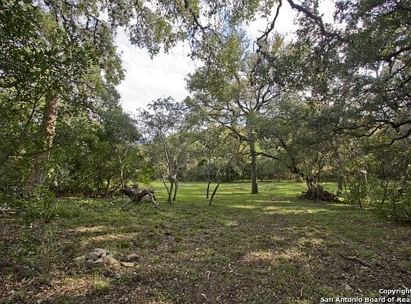 5th image of 20765 Wahl Ln