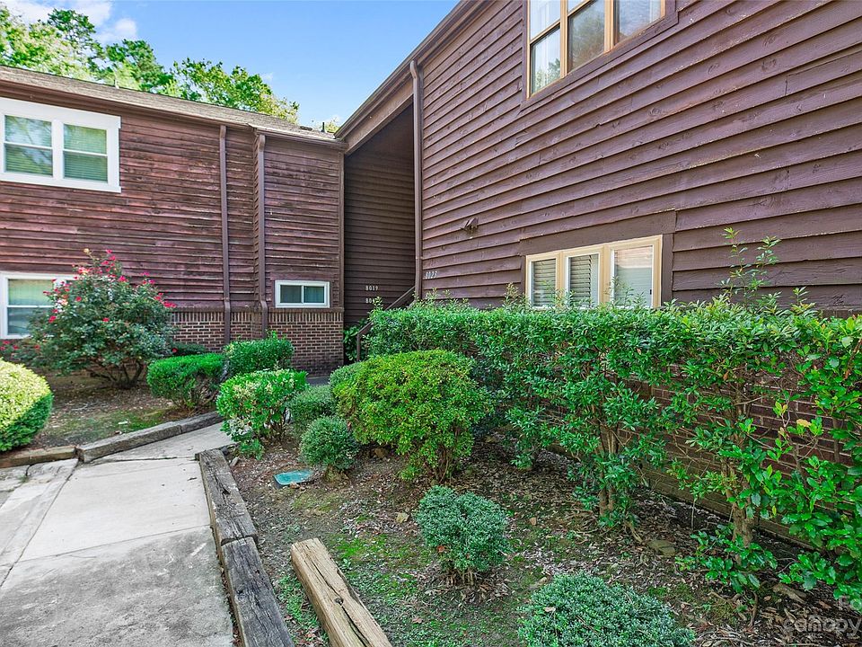 1st image of 8023 Cedar Glen Dr