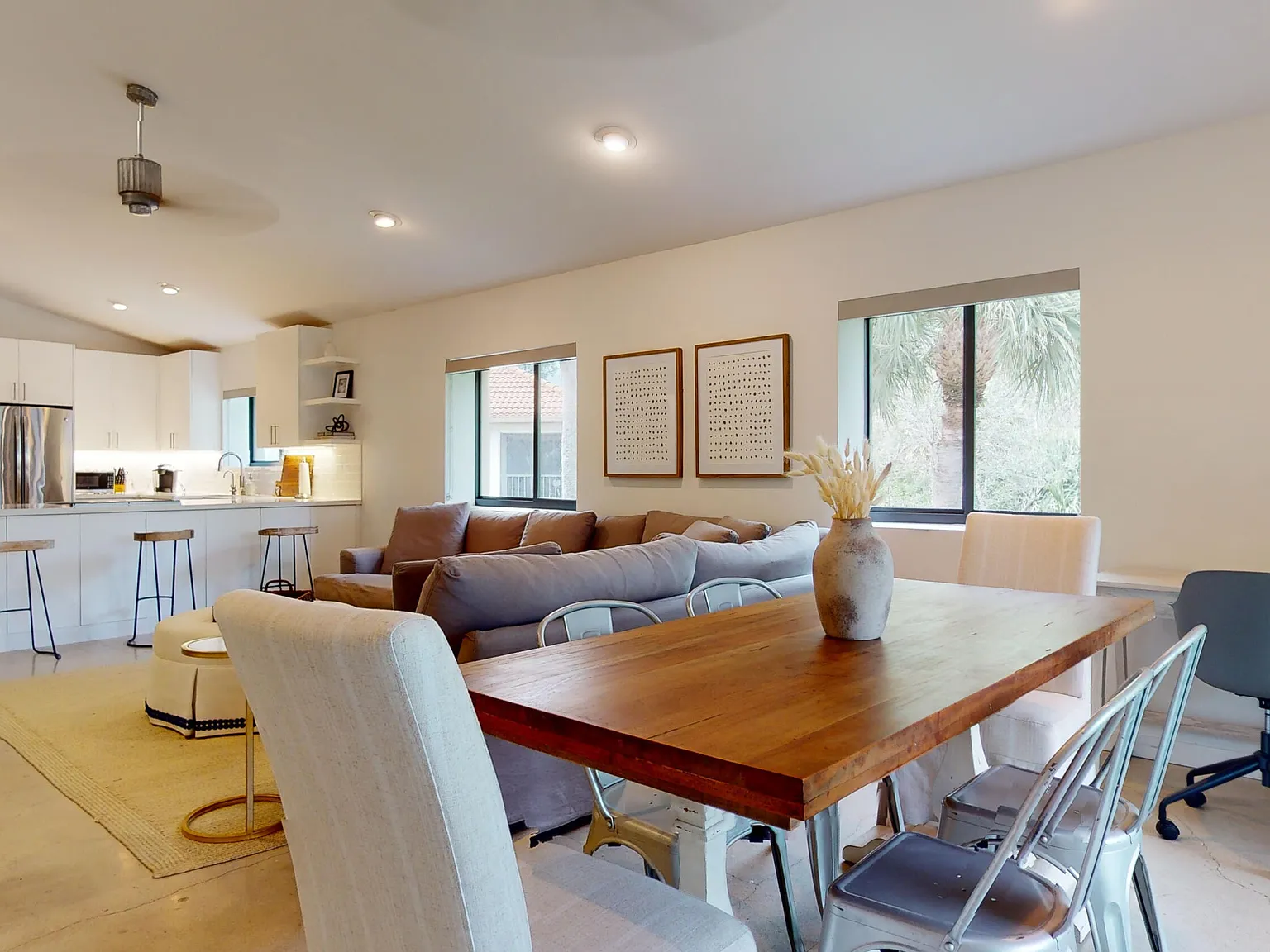 1101 Duncan Cir — Photo 1