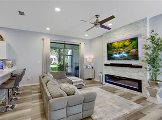 15659 Summit Place Cir, Naples, FL 34119