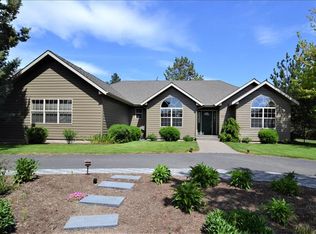 61496 Fargo Ln, Bend, OR 97702