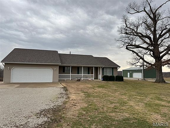 2nd image of 3138 N 1325th St