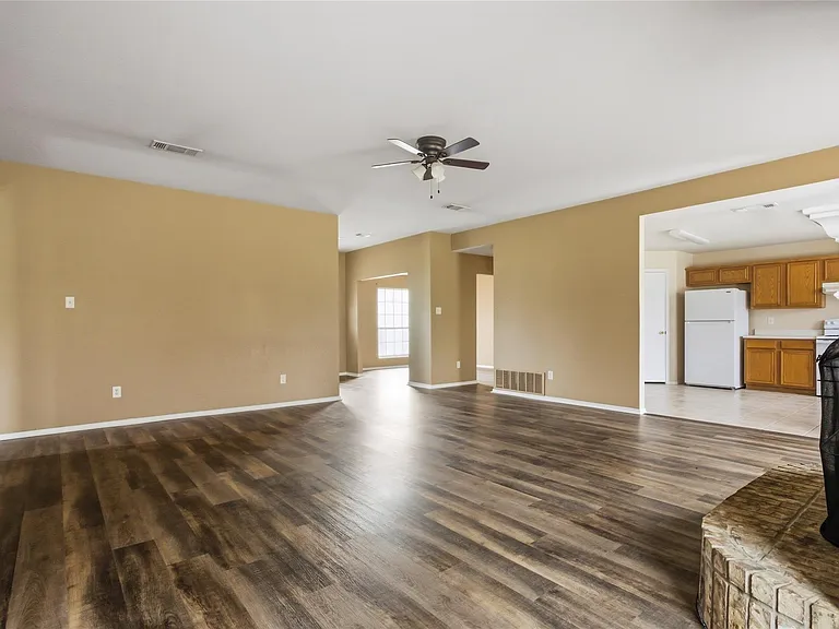 100 Pinnacle Cir — Photo 20