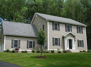 33 N Amherst Rd, Bedford, NH 03110