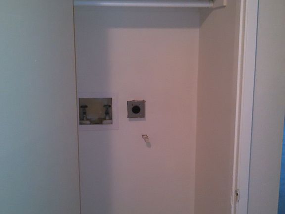 4th image of 2472 N Sierra Way APT A