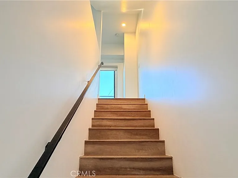 1418 S Cloverdale Ave — Photo 21