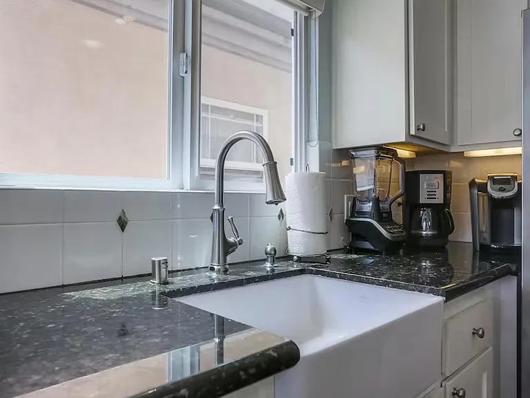 817 Ostend Ct — Photo 12