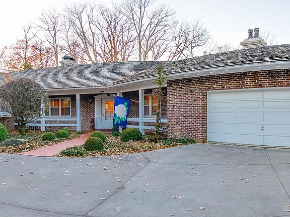 2nd image of 3460 Hobbs Ln