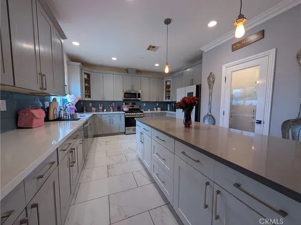 24116 Kernwood Dr, Moreno Valley, CA 92557