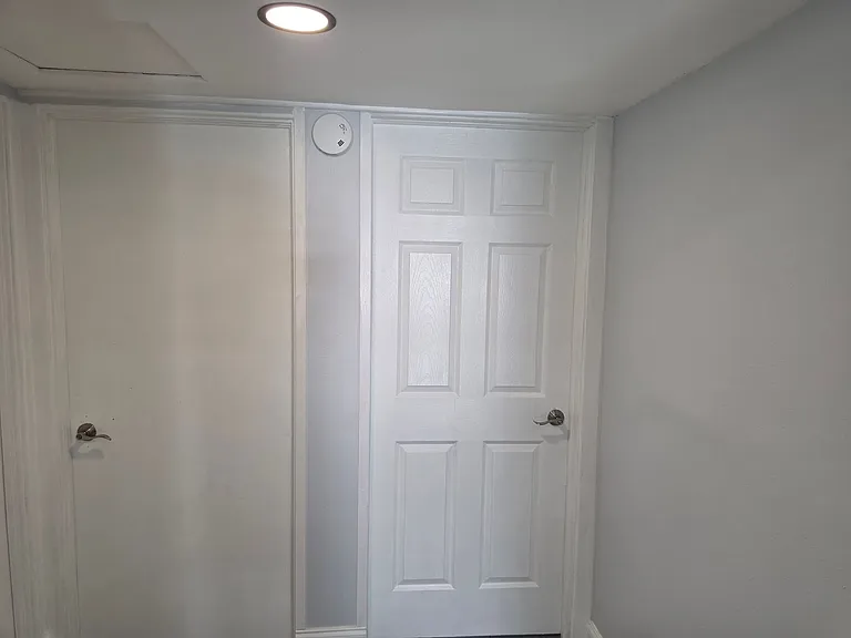 1004 Catherine St — Photo 17
