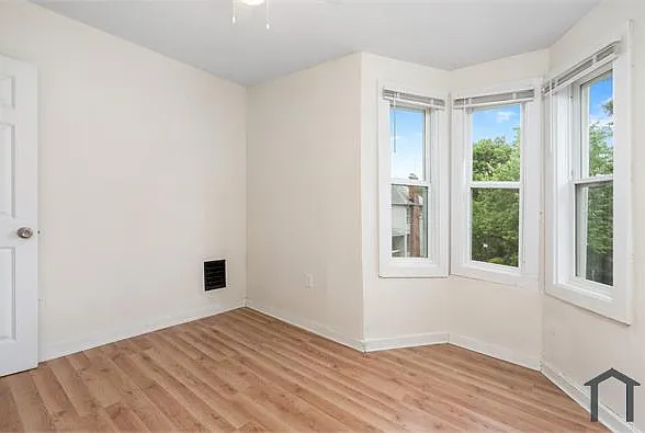 147 N Burgess Ave #147 — Photo 26
