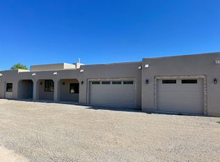 11 Camino Coyote, Edgewood, NM 87015