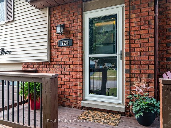 4th image of 723 Algonquin Dr