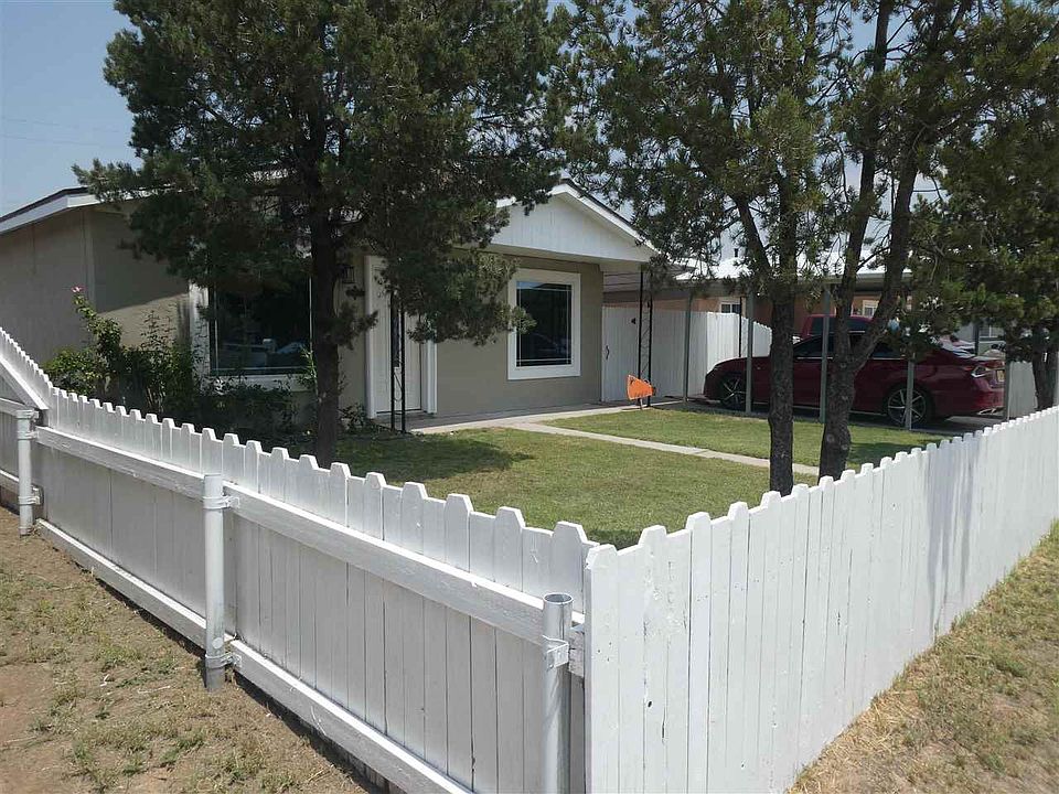 1st image of 906 W Alvarado Ave