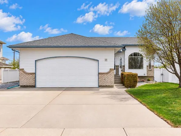 45 W Scott Grn SE, Medicine Hat, AB T1B 4M5