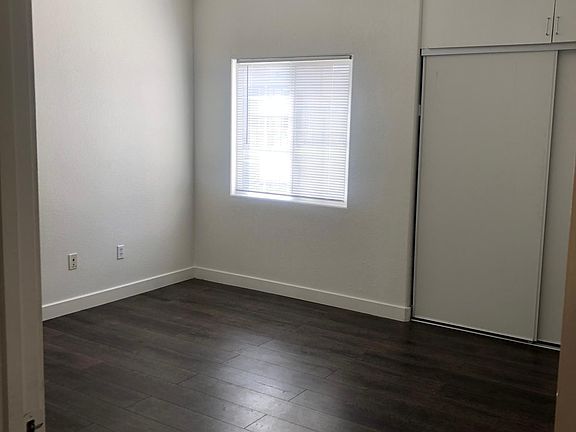 4th image of 41410 Juniper St Unit 1614