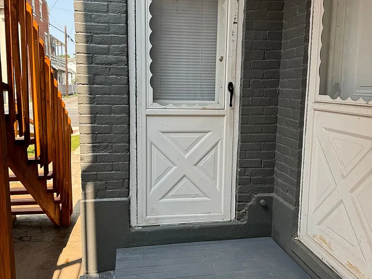 24 N 8th St — Photo 16