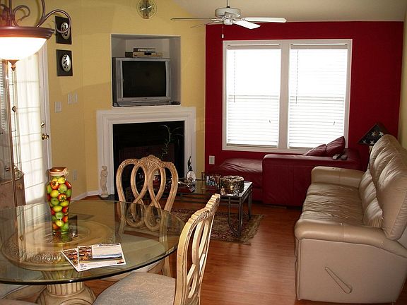 Living Room w/Charming Gas Log Fireplace