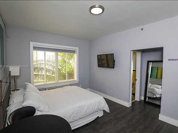 3rd image of 3801 Indian Creek Dr #311