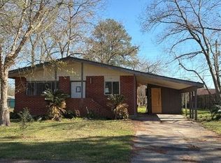 516 Charles Ave, Baker, LA 70714