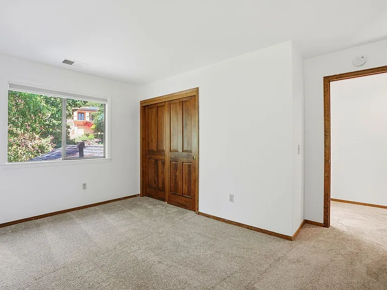 2561 Rolling Hills Ct — Photo 20