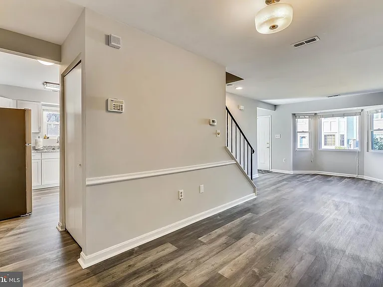 14324 S Shore Ct — Photo 8