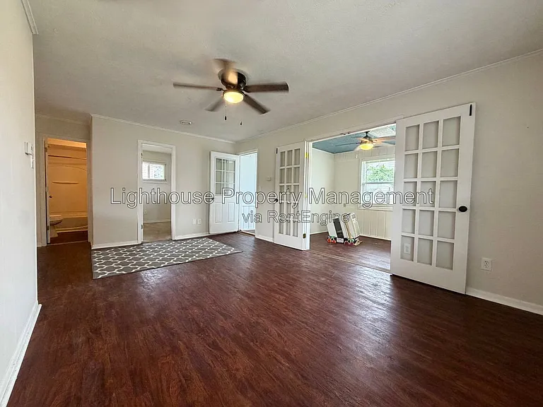 544 Hacker Dr — Photo 7